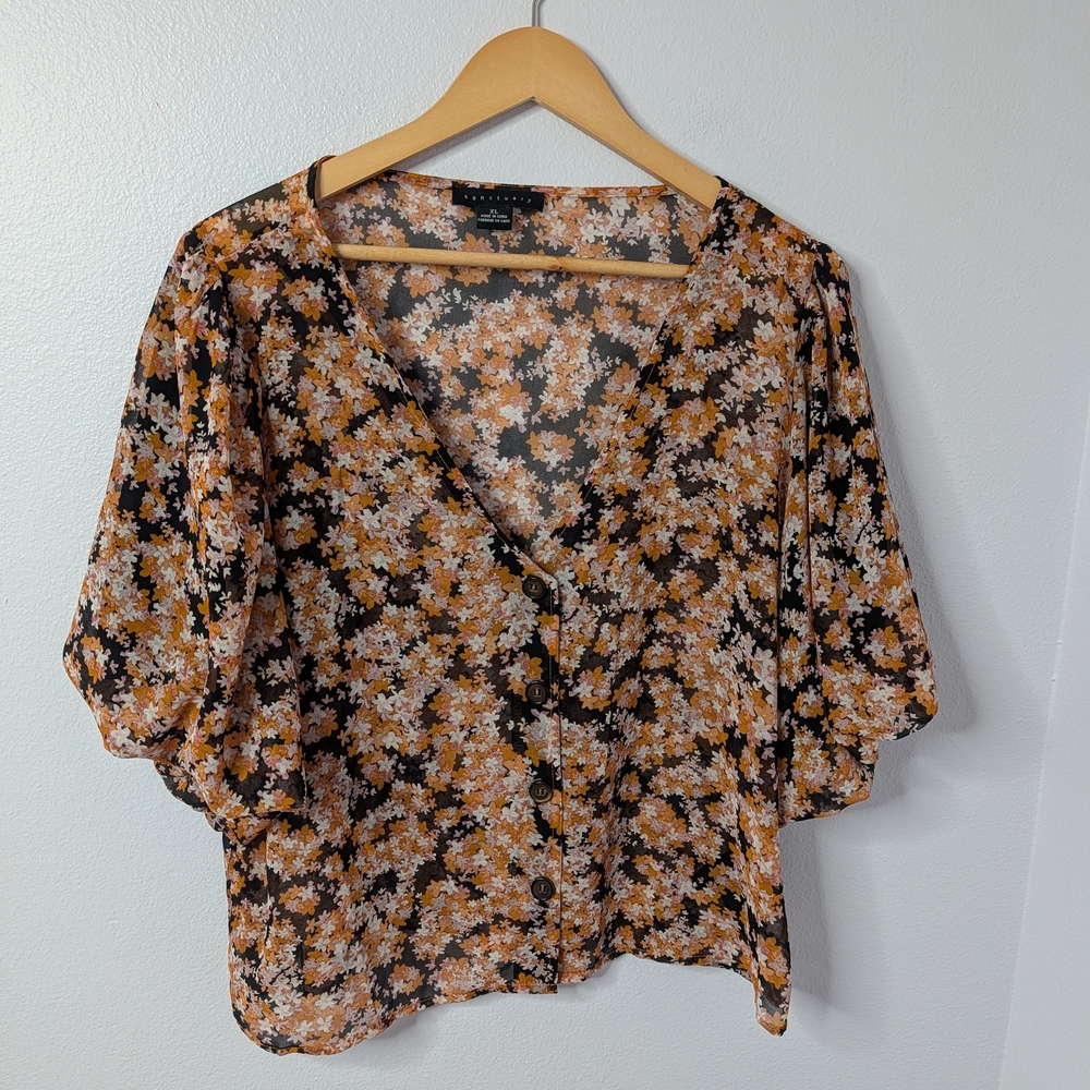 Sanctuary Floral‎ Button-Front Blouse
Size XL